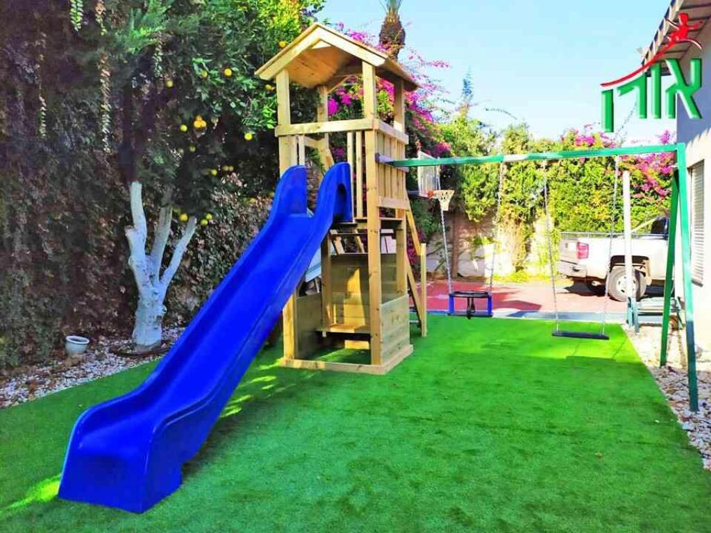 מתקני חצר 4GARDEN מתקני חצר 4GARDEN