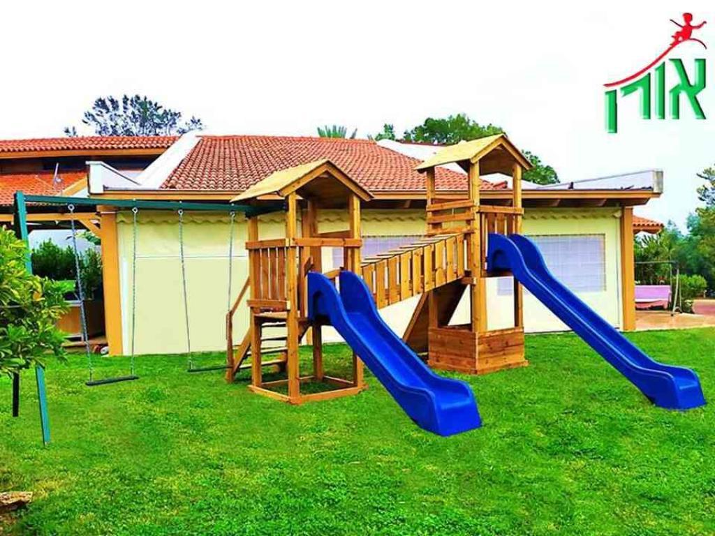 מתקני חצר 4GARDEN מתקני חצר 4GARDEN