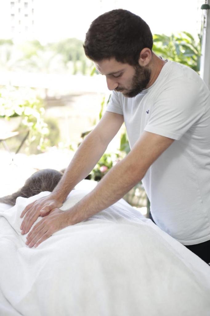 דניאל דור דניאל דור