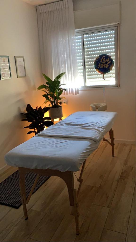 דניאל דור דניאל דור