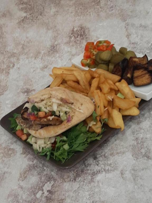 שווארמה טיים שווארמה טיים