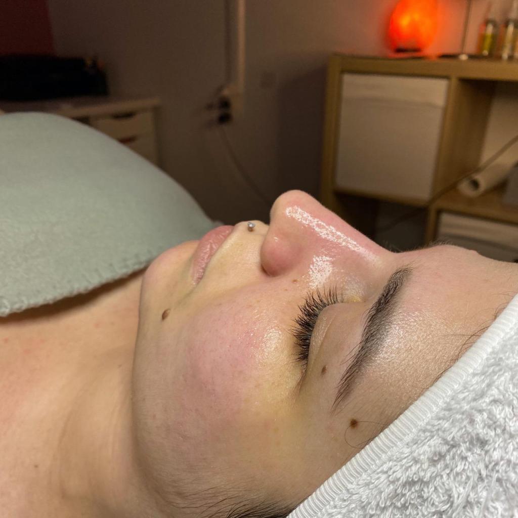 לירז קוסמטיקאית מתקדמת לירז קוסמטיקאית מתקדמת