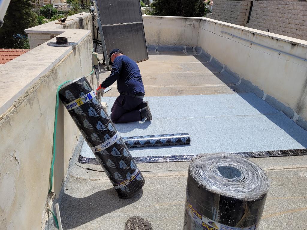 מיכאל איטום מיכאל איטום