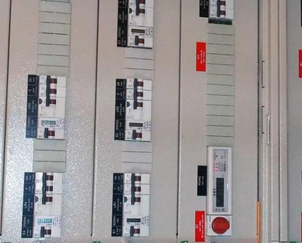 ר.ל מערכות חשמל בע"מ ר.ל מערכות חשמל בע"מ