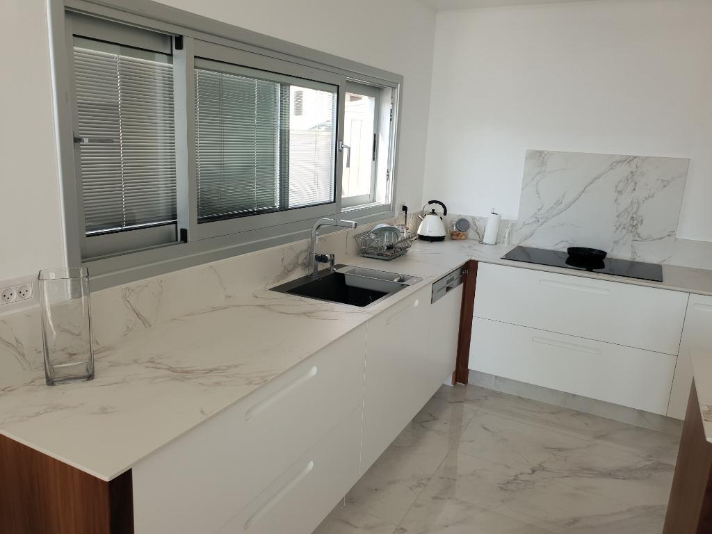 שיש ביג סטון שיש ביג סטון