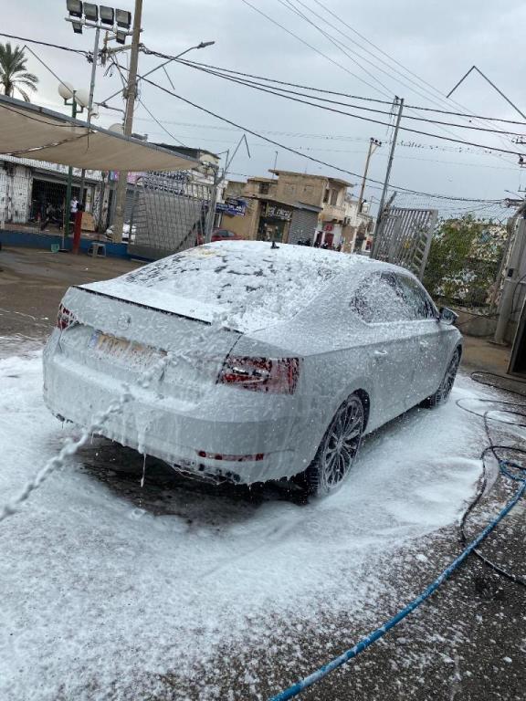 השטיפה המבריקה השטיפה המבריקה