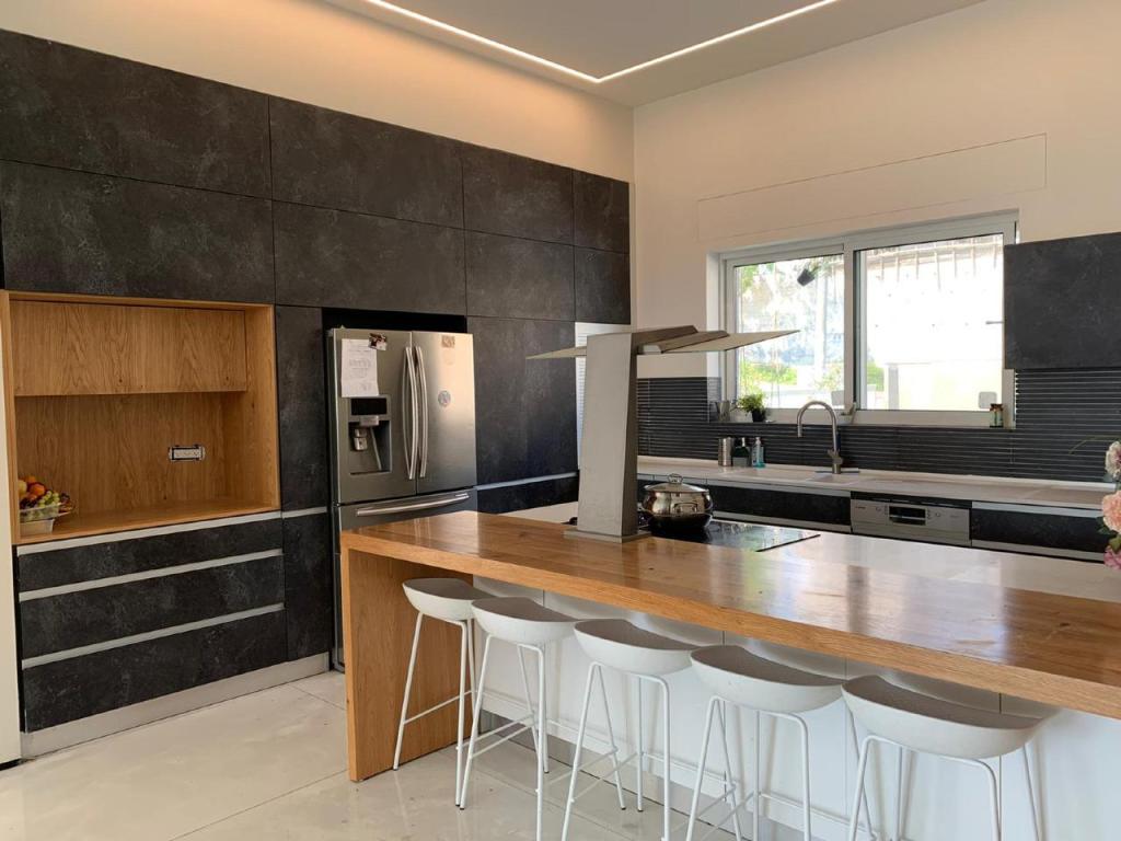 אטרנו אטרנו