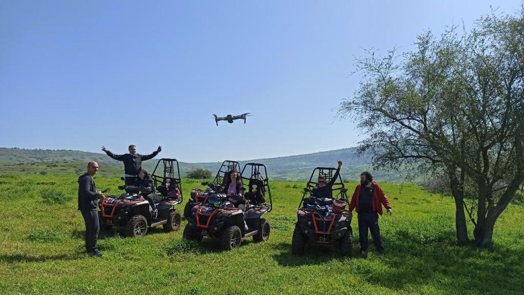 טרקטורוני חד נס טרקטורוני חד נס