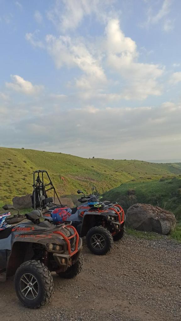 טרקטורוני חד נס טרקטורוני חד נס