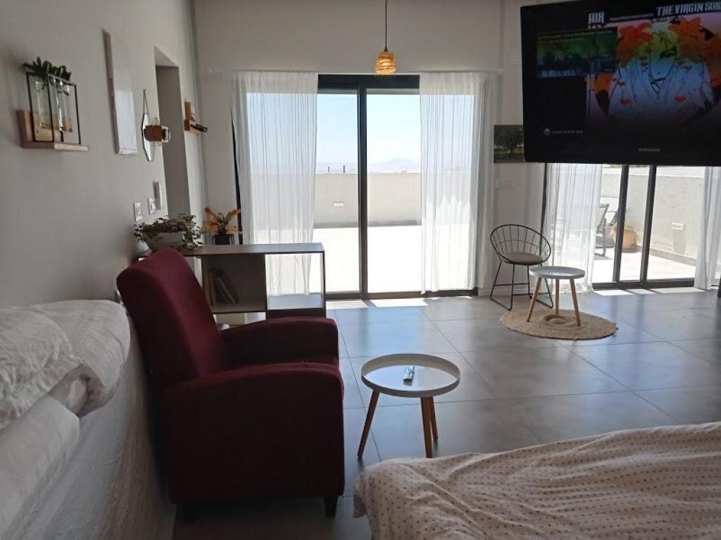 Sponder Loft Sponder Loft