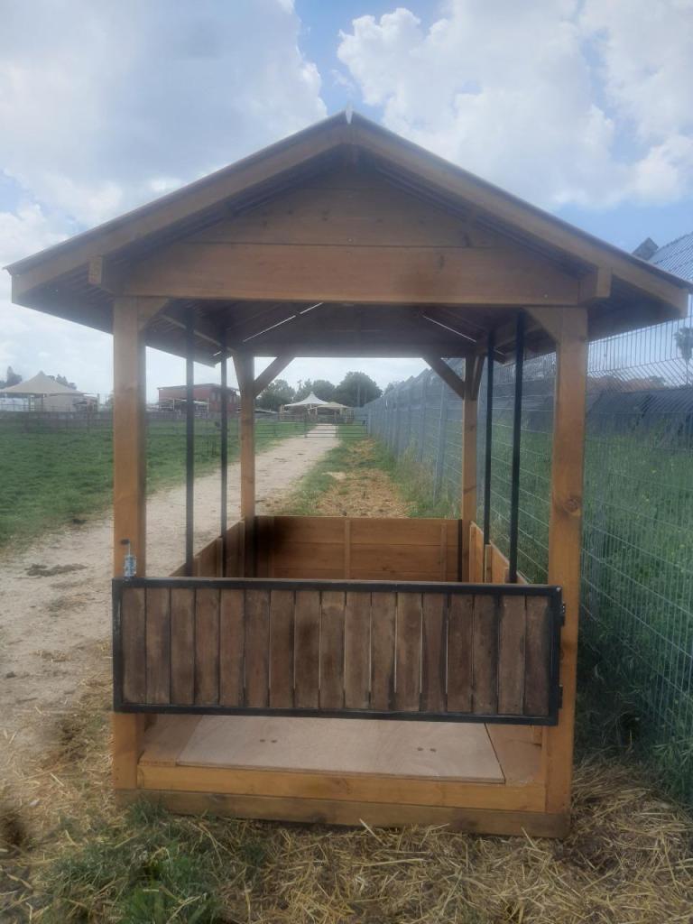 סהר רם בניה ועיצוב בעץ סהר רם בניה ועיצוב בעץ