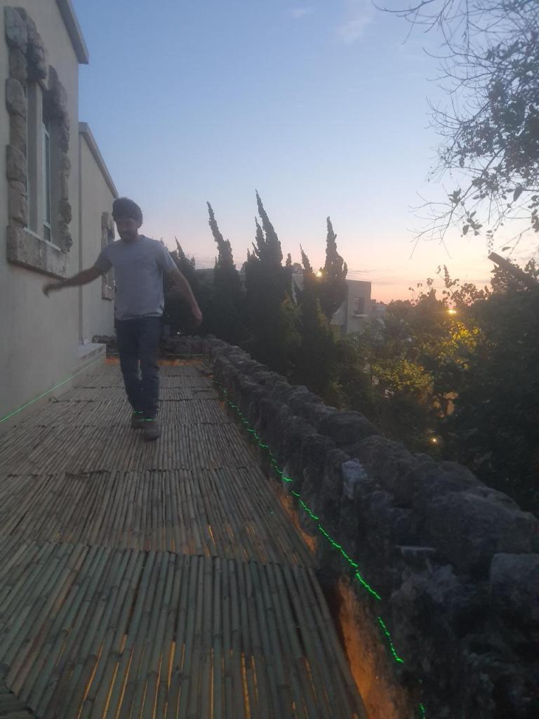 סהר רם בניה ועיצוב בעץ סהר רם בניה ועיצוב בעץ