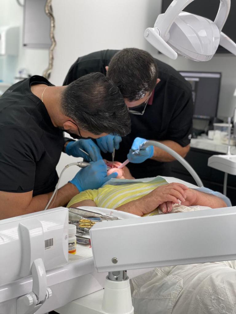 ד"ר ביאדסי חסן ד"ר ביאדסי חסן