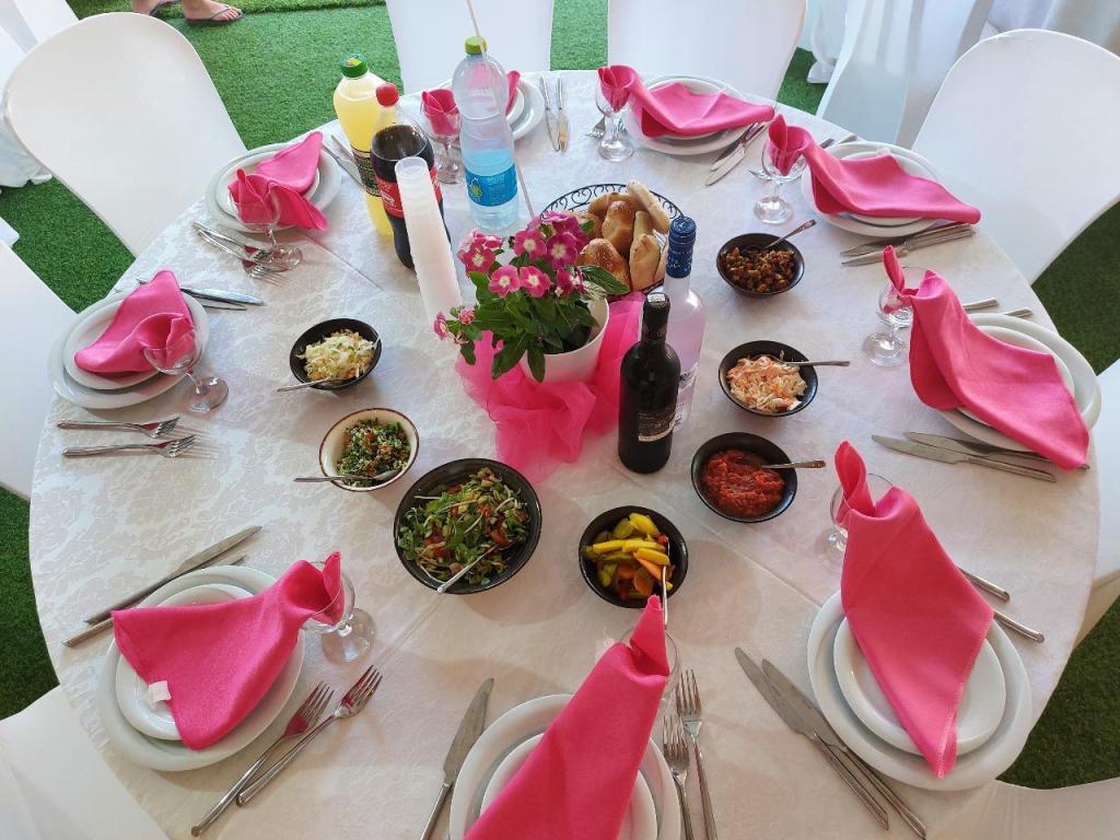 כלולים כלולים