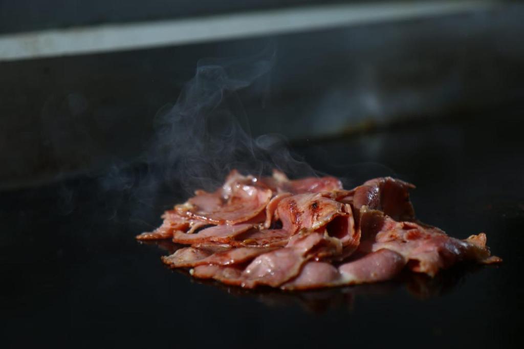 בורגר מאנץ' טלמון בורגר מאנץ' טלמון