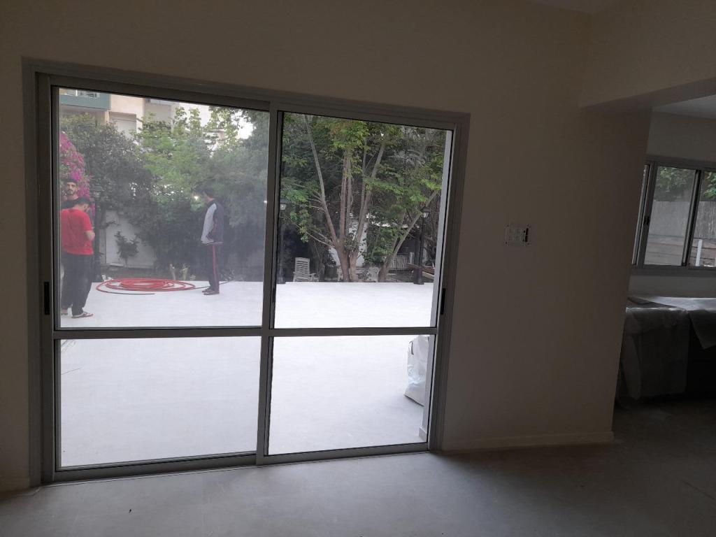 אלומשקד TRISGLASS אלומשקד TRISGLASS