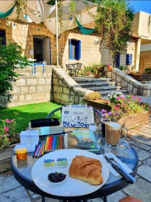 קפה תי קפה תי