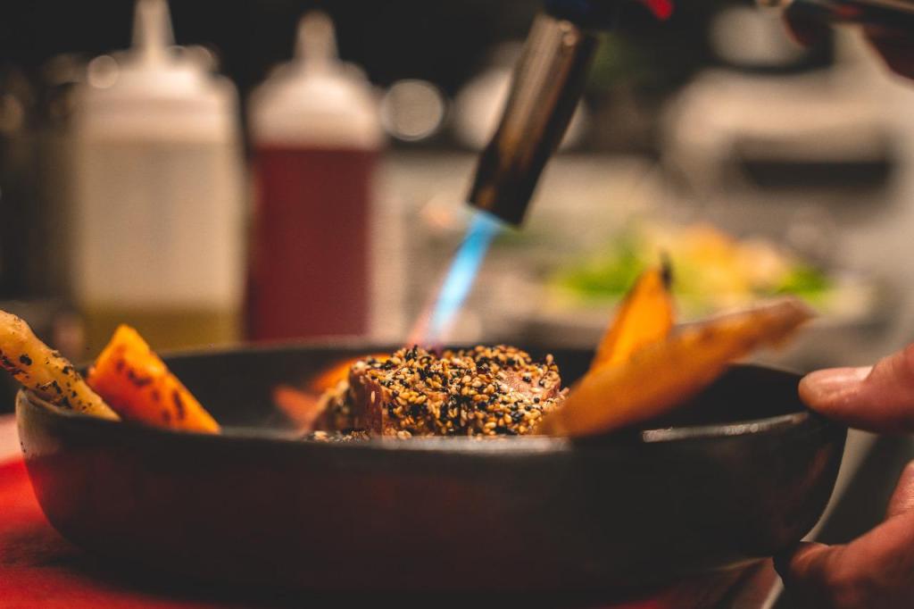 פלומינו Palomino פלומינו Palomino