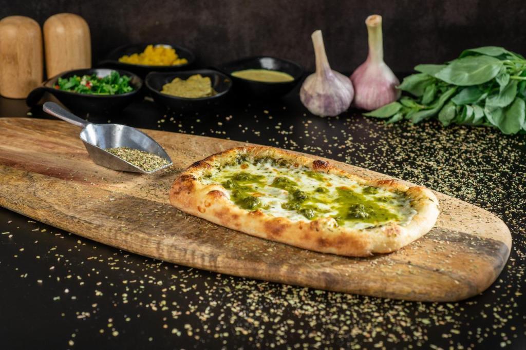 פיצה אלפא פיצה אלפא