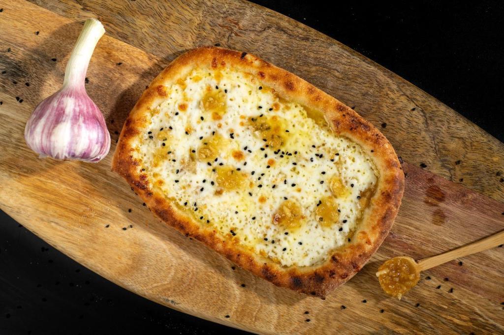 פיצה אלפא פיצה אלפא