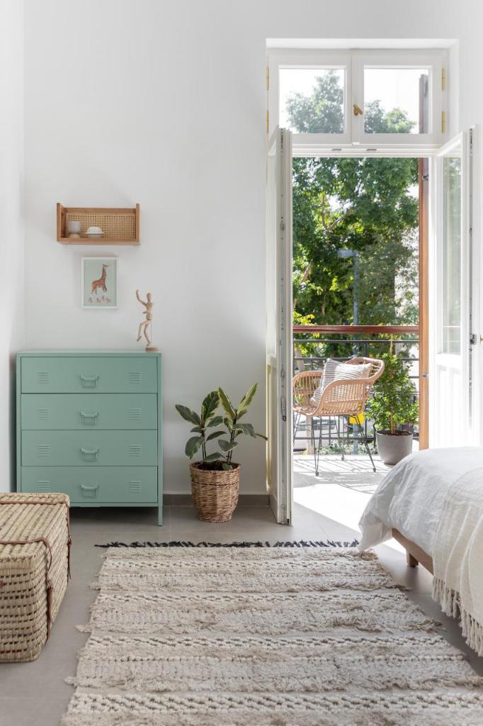 גל אבן צור גל אבן צור