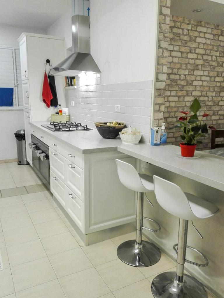 Kitchen's Face Kitchen's Face