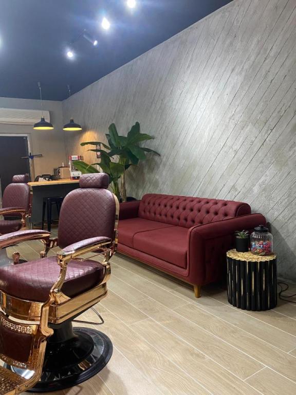 BARber shem tov BARber shem tov