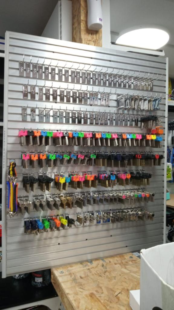 אספקה טכנית בעמק חפר בעל אספקה טכנית בעמק חפר בעל