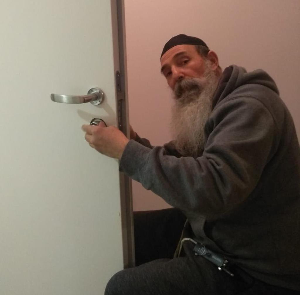 אליהו סבג אליהו סבג