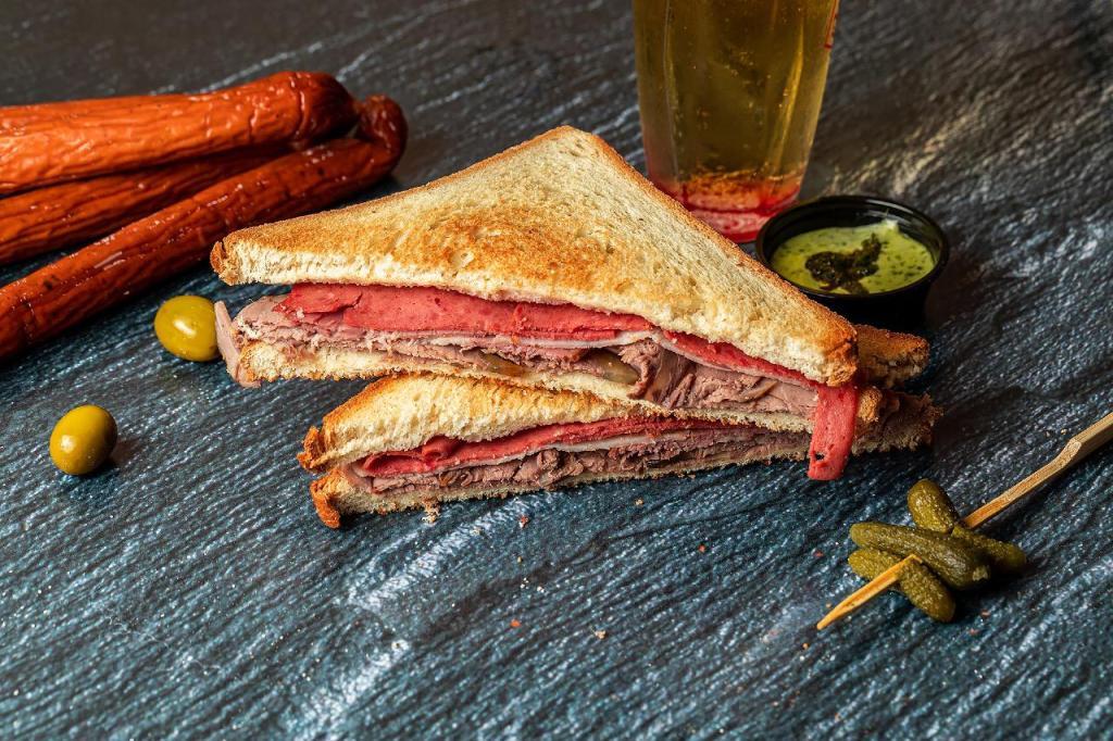 בנג'יז טוסט שופ בנג'יז טוסט שופ