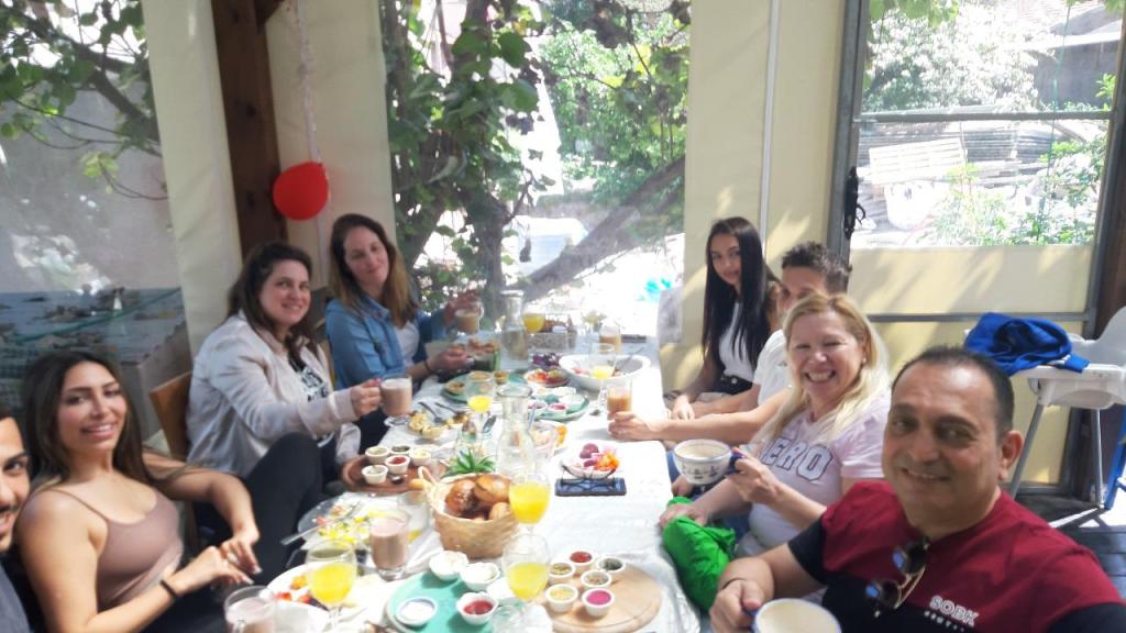 אשת קיש אשת קיש