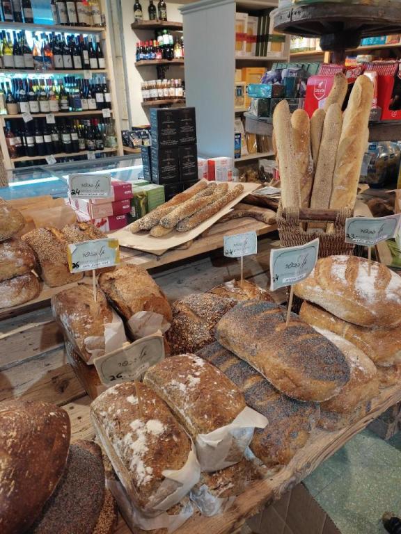 גל בכפר גל בכפר