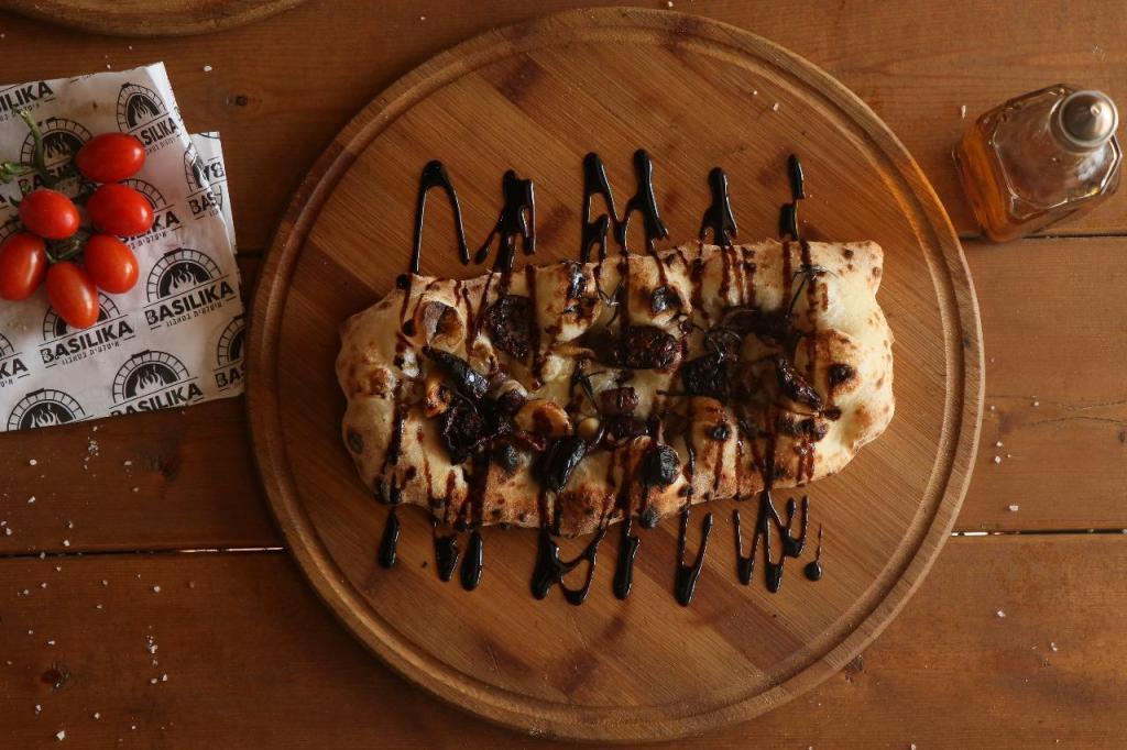 בזיליקה בזיליקה