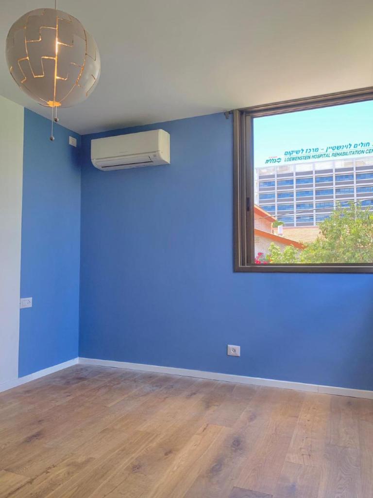 יניב רביבו יניב רביבו