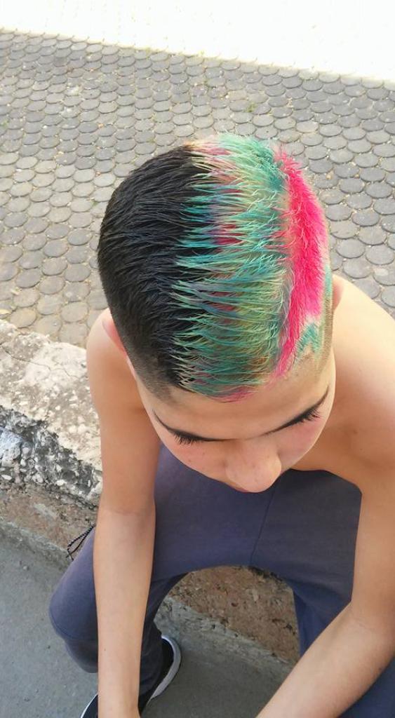 אורי דהן עיצוב שיער אורי דהן עיצוב שיער