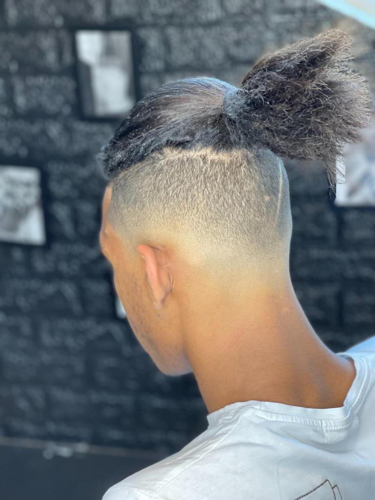 עידן גולדן ברבר שופ עידן גולדן ברבר שופ