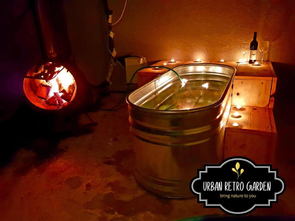 אורבן רטרו גארדן אורבן רטרו גארדן