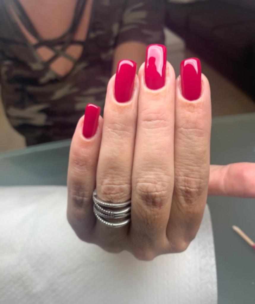 שני אשר ציפורניים שני אשר ציפורניים