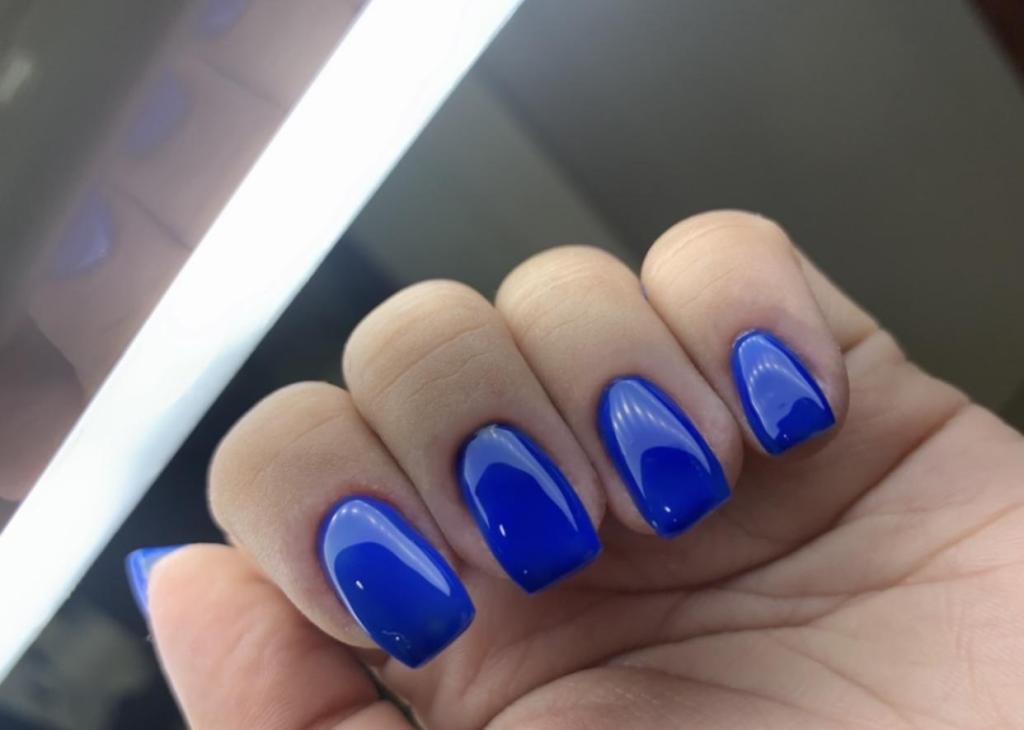 שני אשר ציפורניים שני אשר ציפורניים