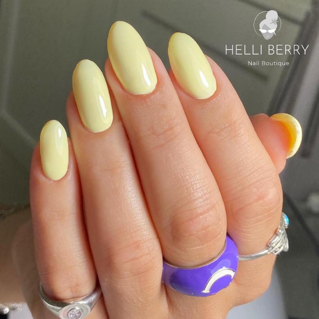 Helli Berry Helli Berry