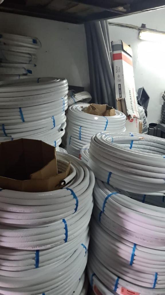 הוט קור הוט קור