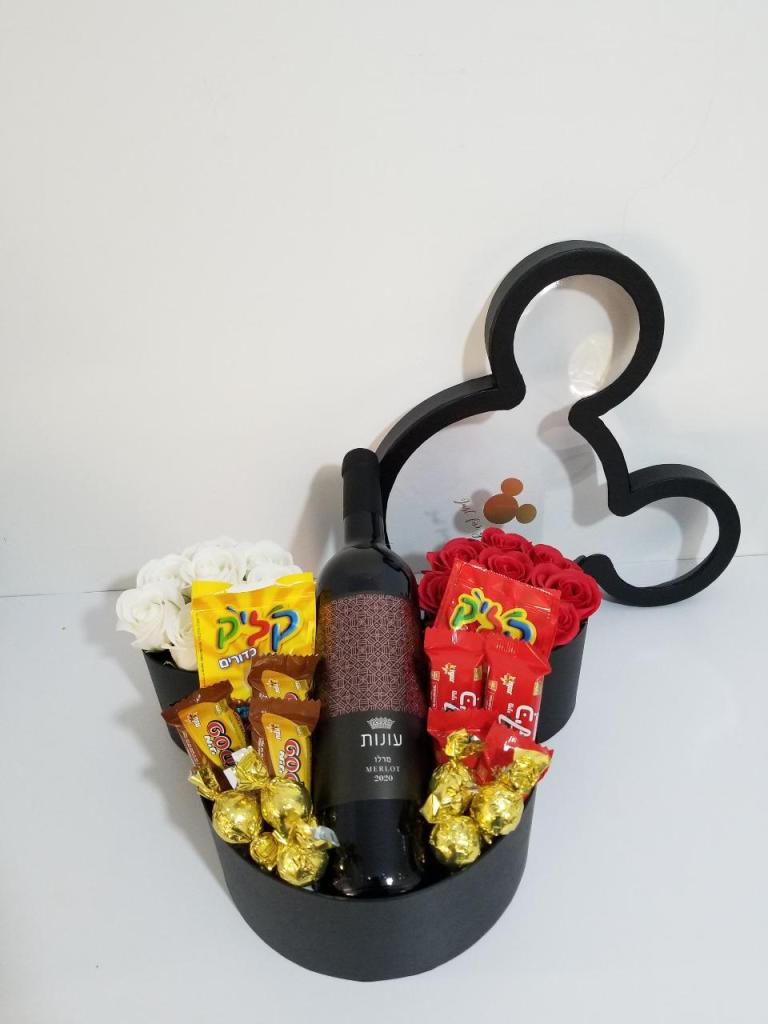 קונפטי מתנות ועיצובים קונפטי מתנות ועיצובים