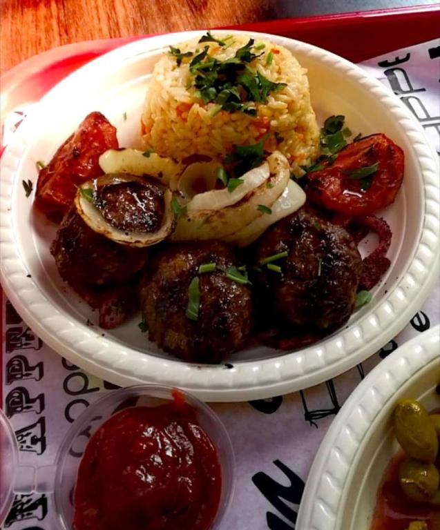 אצל השמן אצל השמן