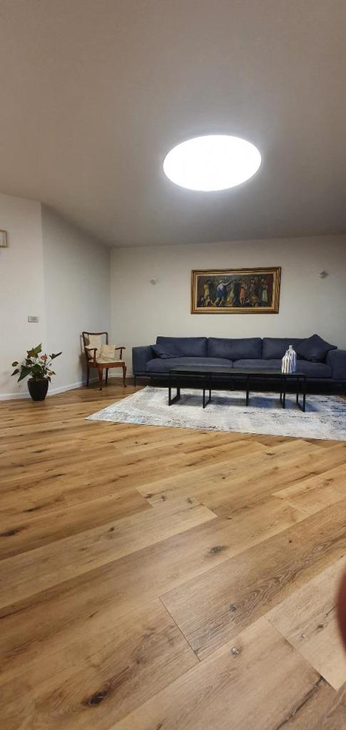 הסטודיו לפרקטים הסטודיו לפרקטים