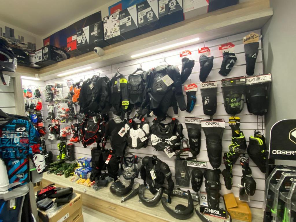 מאוורקס אקסטרים מאוורקס אקסטרים