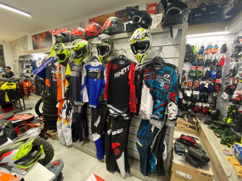 מאוורקס אקסטרים מאוורקס אקסטרים