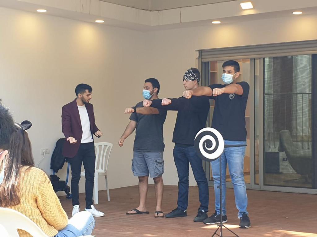 עודד בדיחי אמן חושים עודד בדיחי אמן חושים