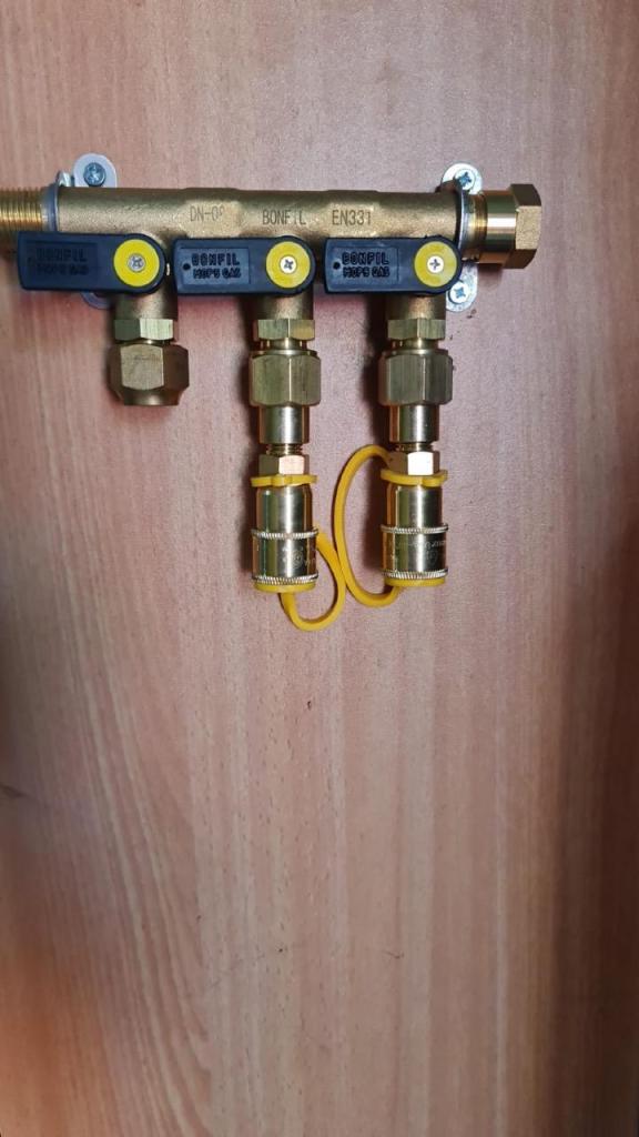 ש.י.ל.ת שירותי גז ש.י.ל.ת שירותי גז