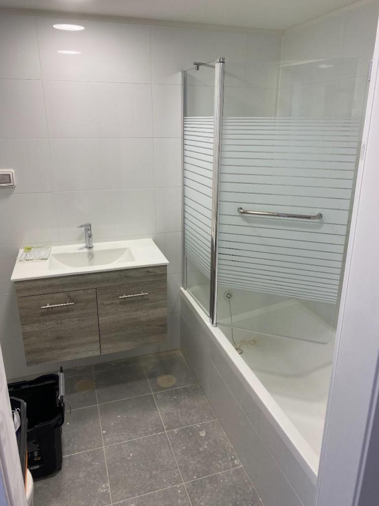 ים של מקלחונים ים של מקלחונים