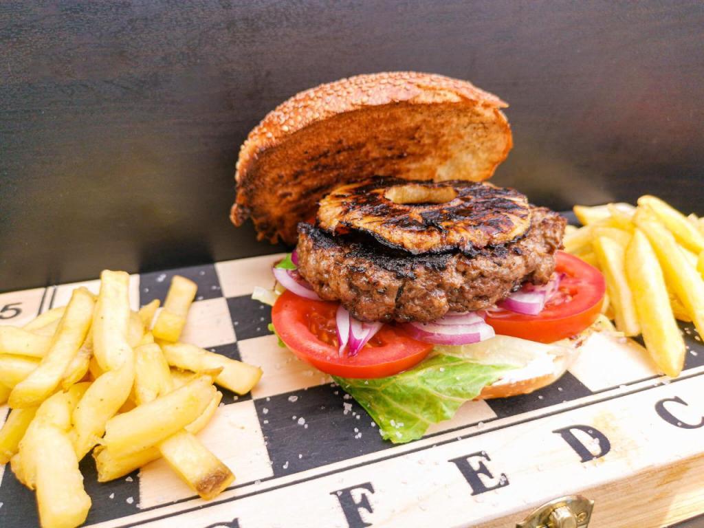 שח מיט Chess Meat שח מיט Chess Meat